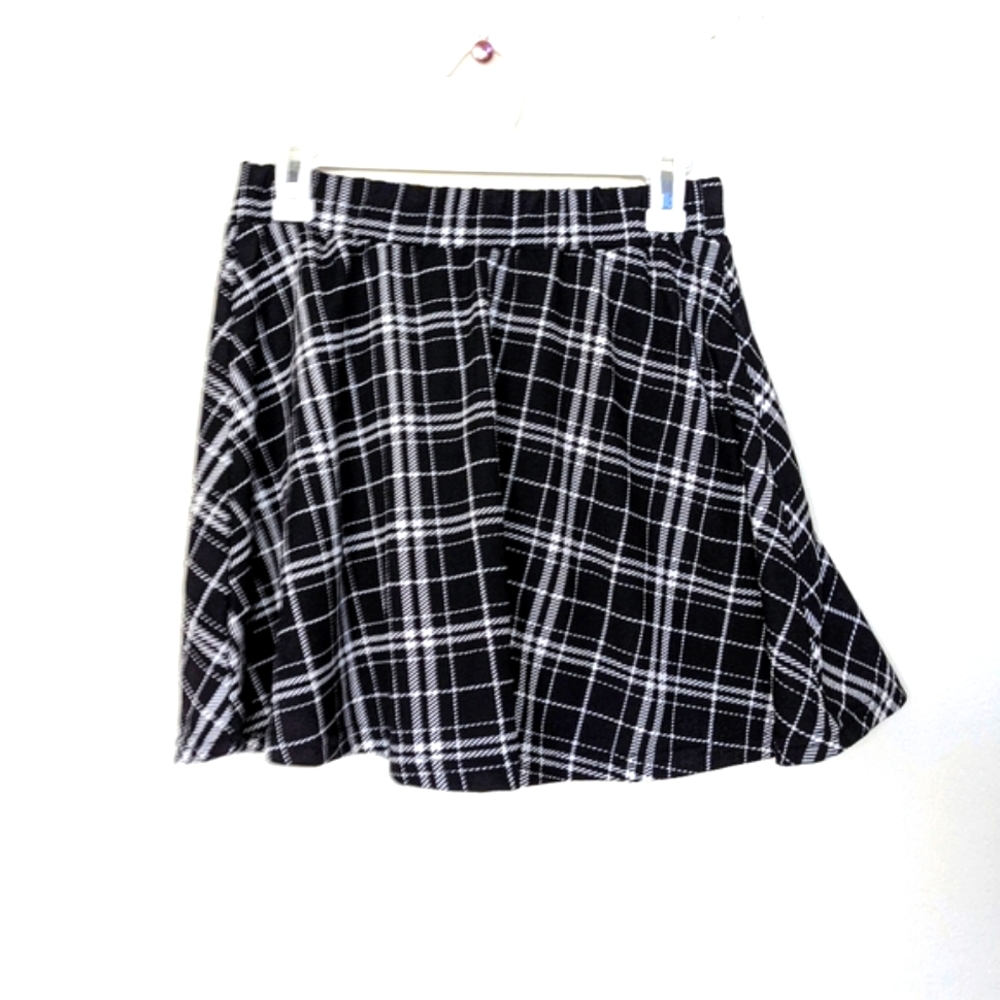 NWT SHEIN Plaid Academic School Skater Skirt